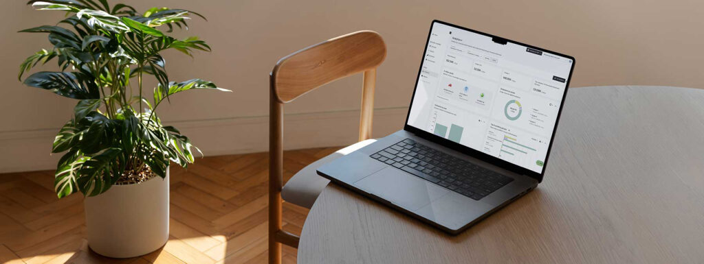 Blog Mensch vs. künstliche Intelligenz Beispielbild Generativ erweitert